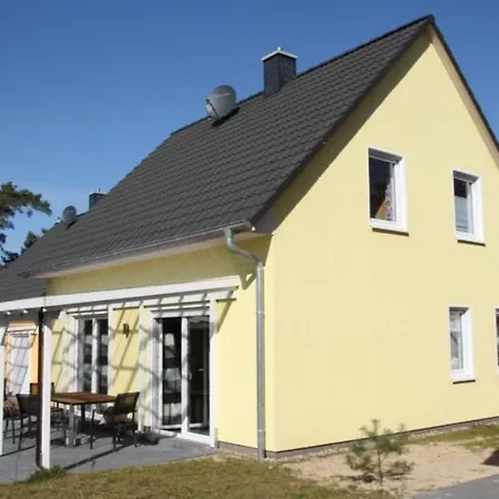 펜션 K 97 - Stilvolles Ferienhaus Mit Kamin & Wlan Am See In An Der Mueritz *